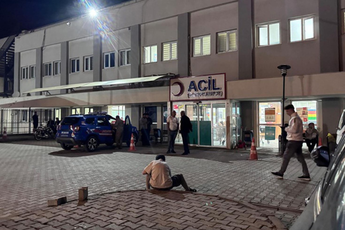 Siirt'te zehirlenme paniği! 19'u öğrenci 22 kişi hastanelik oldu