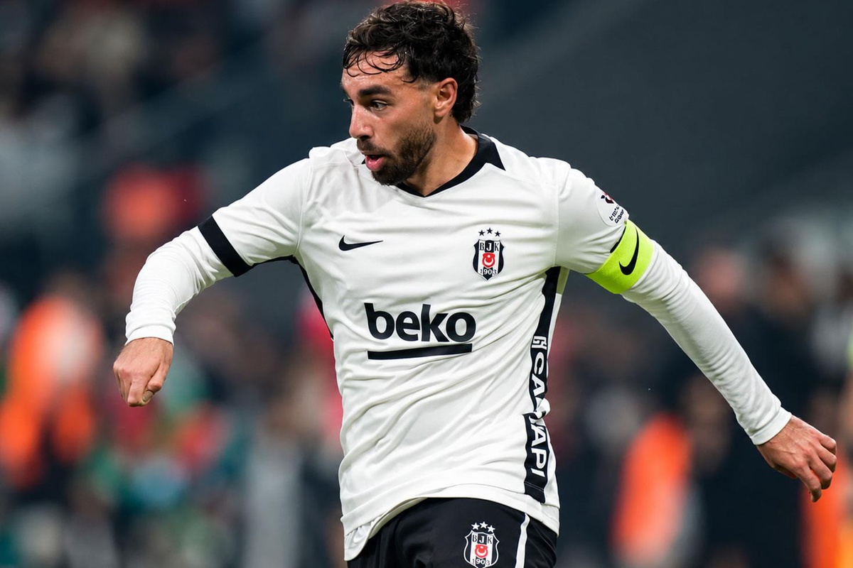 Beşiktaş'a sakatlanan Orkun Kökçü'den kötü haber