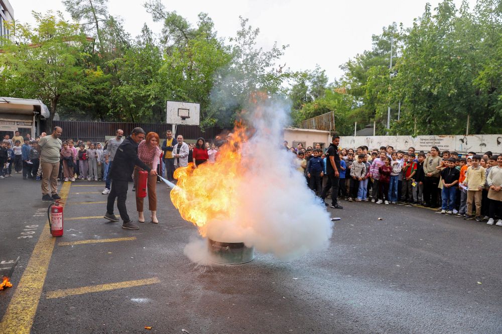 [BELEDIYE · Diyarbakır] Öğrenci ve öğretmenlere afet farkındalığı eğitimi verildi