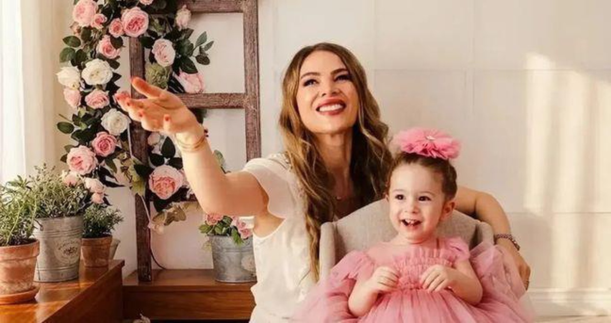 FATOŞ SEĞMEN KIZI NEDEN ÖLDÜ? Fatoş Seğmen kimdir, kaç yaşında, eşi kim? Fatoş Seğmen hangi dizilerde oynadı?