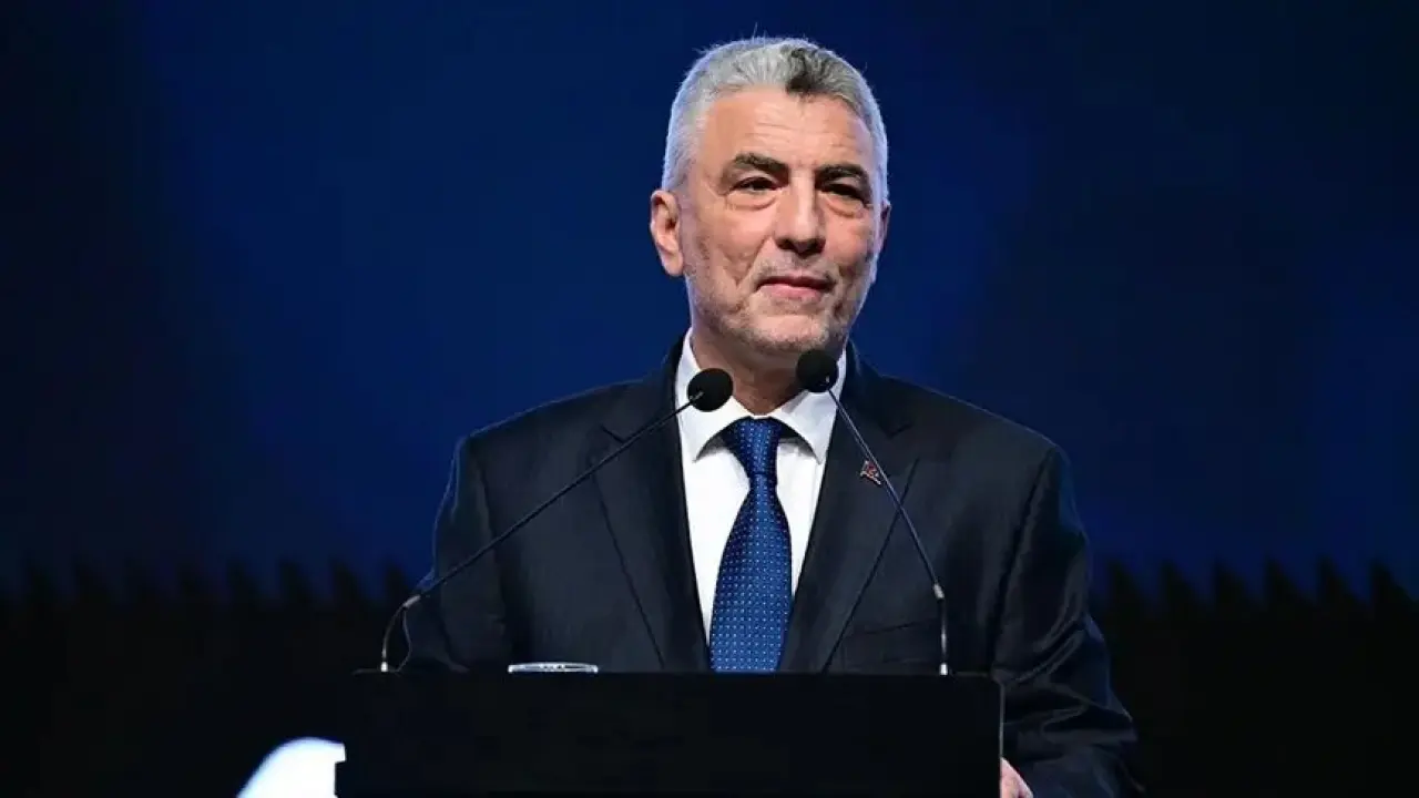 Bakan Bolat duyurdu: Tekstil ve hazır giyimde toparlanma başladı