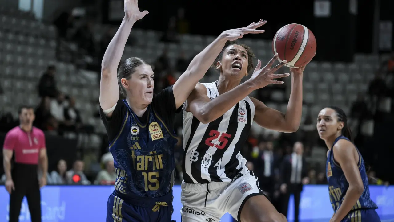 Beşiktaş’tan tarihi derbi zaferi! Fenerbahçe’yi 8 yıl sonra farklı yendiler
