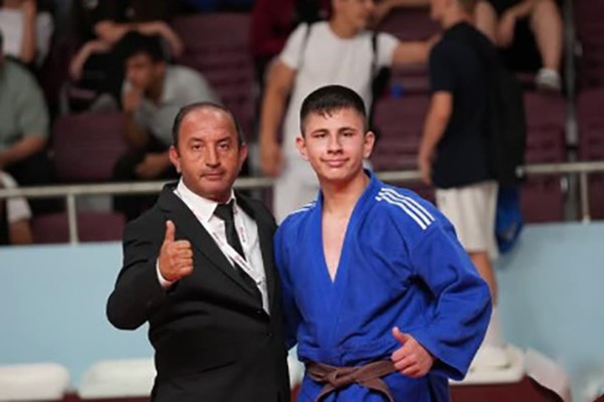Ali Kağan Şentürkoğlu, Balkan Judo Şampiyonası'nda 90 kiloda Türkiye'yi temsil edecek