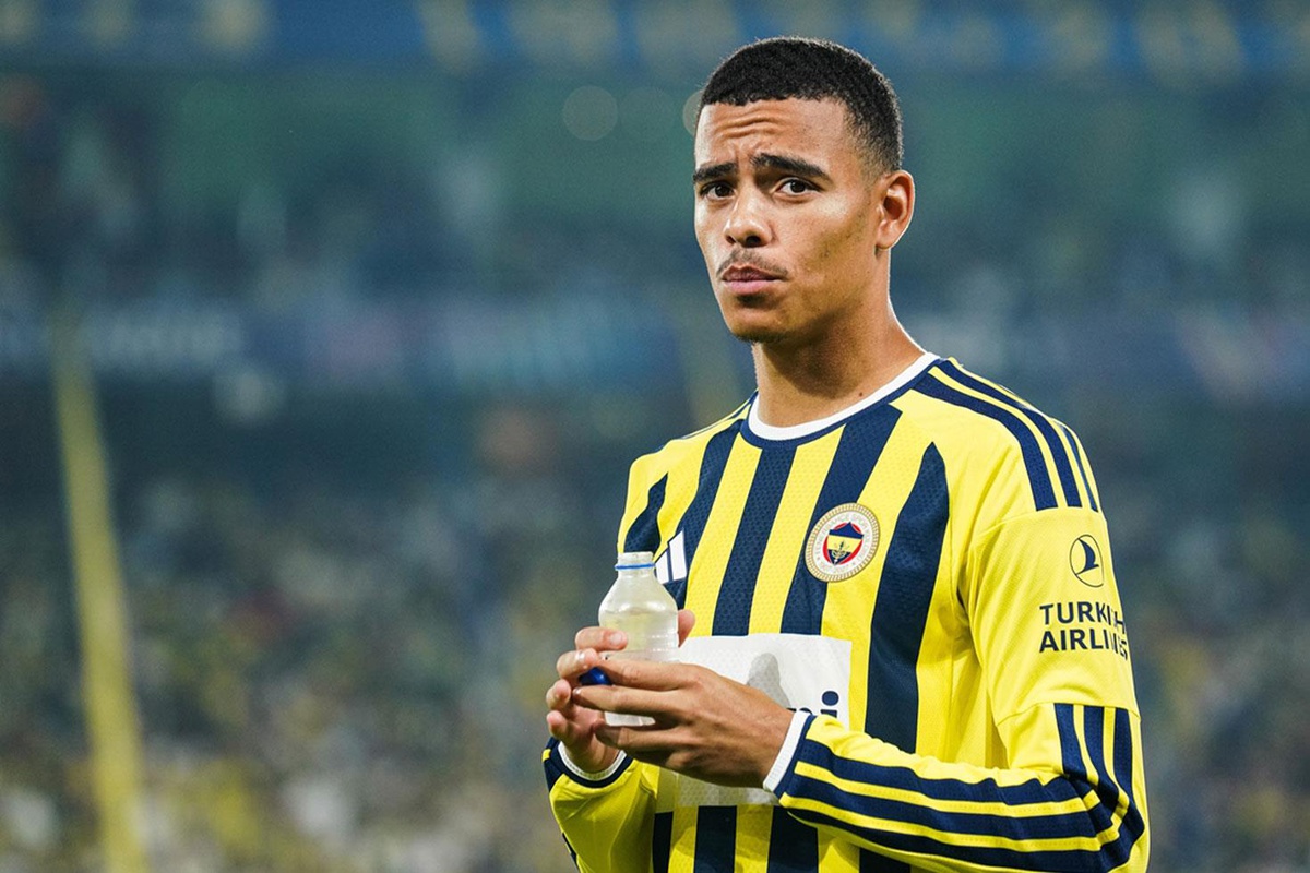 Kaçırdığı penaltılar pahalıya patlıyor! Greenwood'a kötü haber