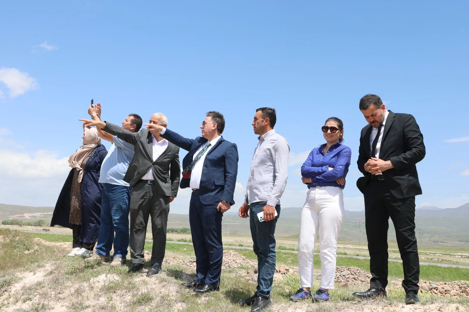 [BELEDIYE · Kayseri · Develi] BAŞKANIMIZ ADEM ŞENGÜL’ÜN JEOTERMAL ARAŞTIRMA GİRİŞİMİ OLUMLU SONUÇ VERDİ - Develi Belediyesi