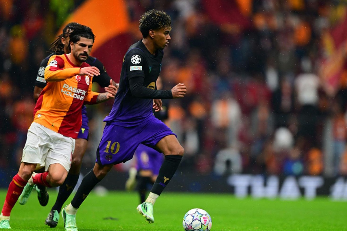 Barcelona'ya karşı kimsenin yapamadığını Galatasaray başardı
