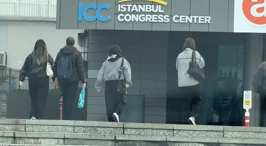 Şişli'deki Konserde Rahatsızlanan İki Kişi Yaşamını Yitirdi