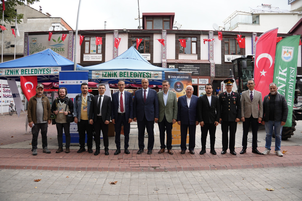 [BELEDIYE · Bursa · İznik] 300 Objektif İznik Ekinoks Fotoğrafçılar Maratonunda Yarıştı