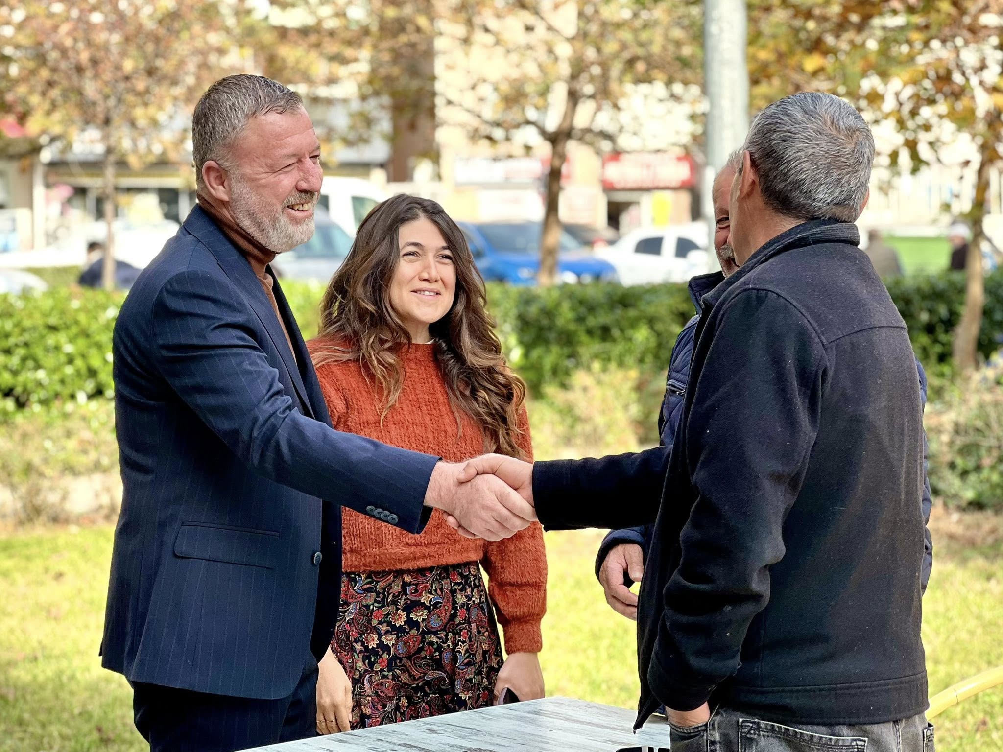 [BELEDIYE · Denizli · Sarayköy] Başkan konya, halkla iç içe esnaf ve vatandaş ziyaretlerini sürdürüyor!