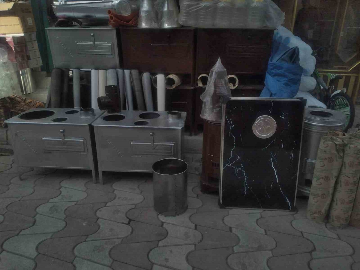 Erzincan Tercan'da soba satışları hareketlendi, fiyatlar 2 bin liradan başlıyor