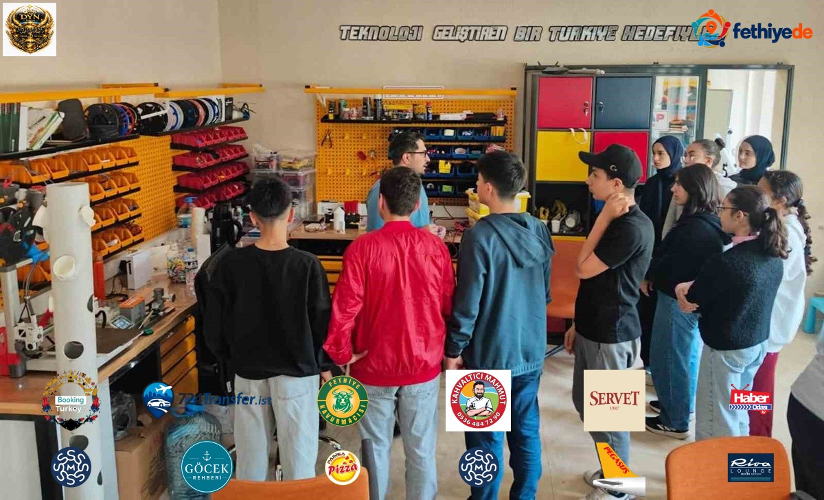 Bayburt'taki Deneyap Atölyesi'nde yeni dönemin ilk dersleri başladı
