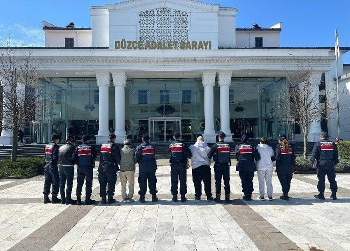 Düzce Valiliği asayiş bilançosunu açıkladı, aranan 45 şahıs yakalandı