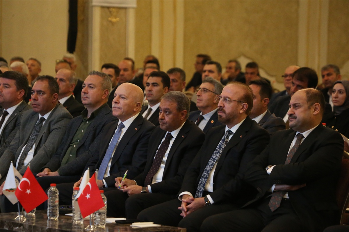 Şanlıurfa'daki enerji toplantısında doğal gaz hedefi 15 milyar metreküp açıklandı