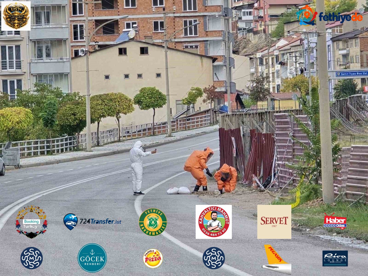 Gümüşhane'de kanalizasyondan çıkan gaz paniğe yol açtı! Polis megafonla 'Camları kapatın' uyarısı yaptı