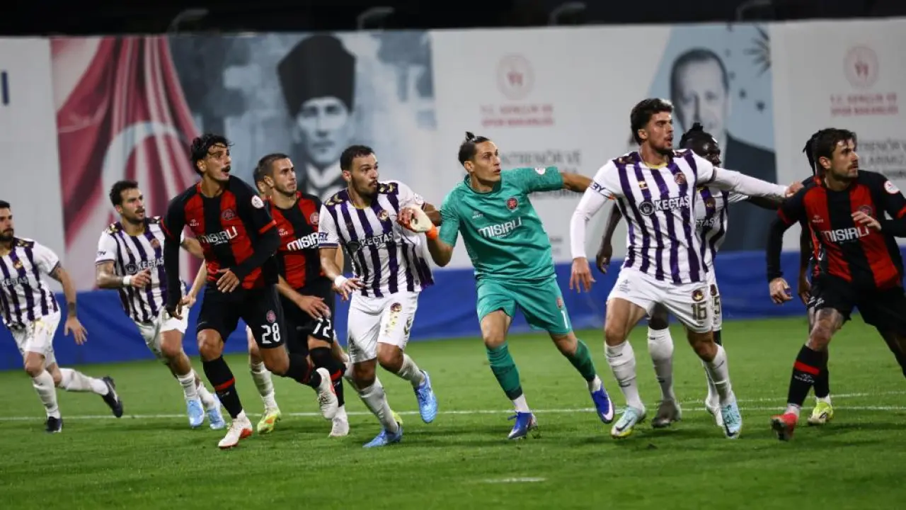 Fatih Karagümrük evinde mağlup!