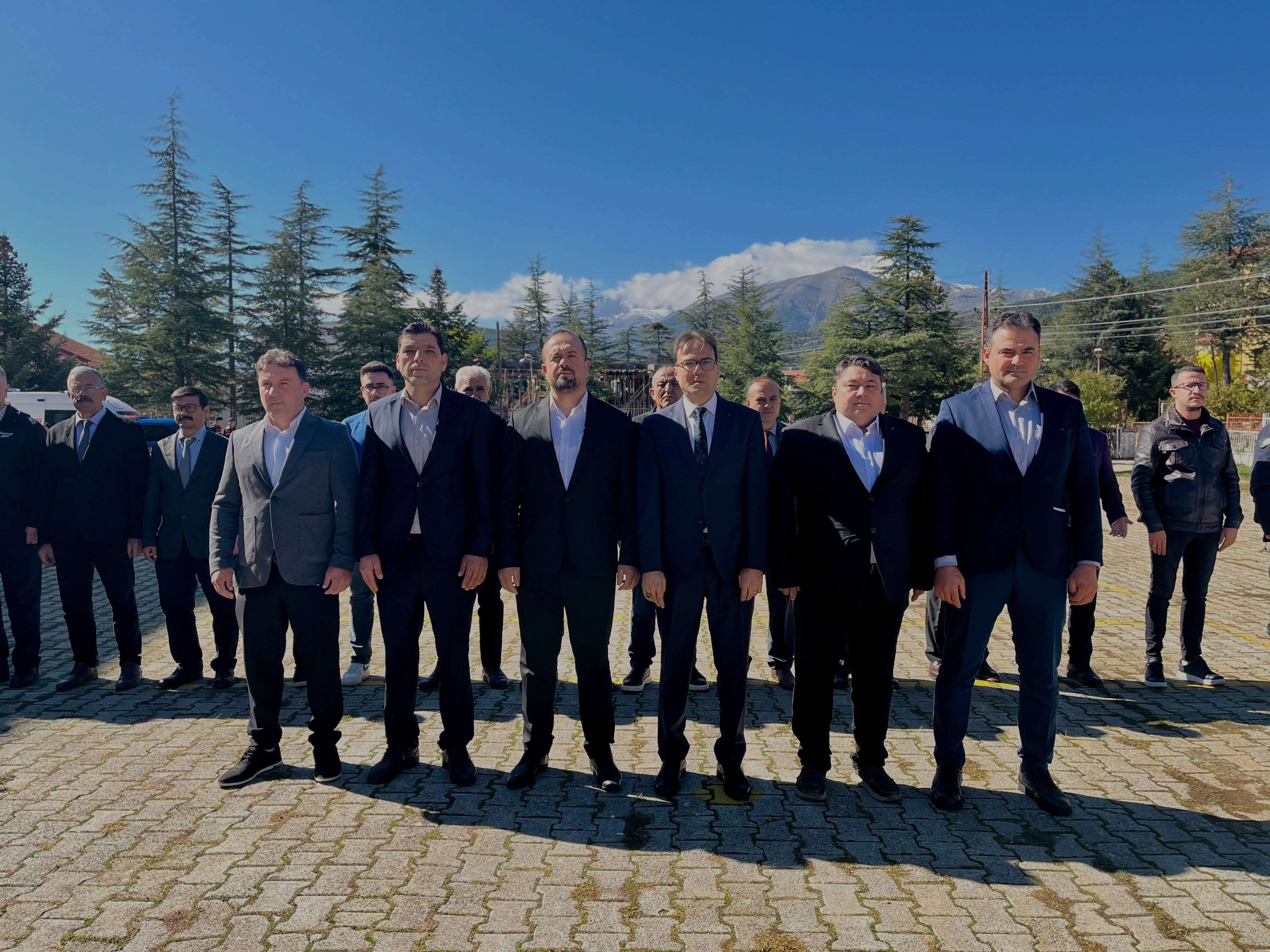 [BELEDIYE · Isparta · Yenişarbademli] Yenişarbademli’de 19 Ekim Muhtarlar Günü Kutlandı