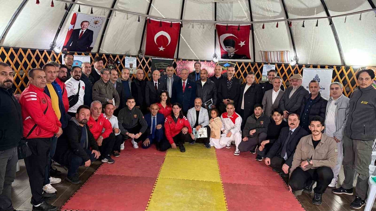 Türk Mücadele Sporları Kurultayı'nda federasyonlaşma ve mağduriyetler ele alındı