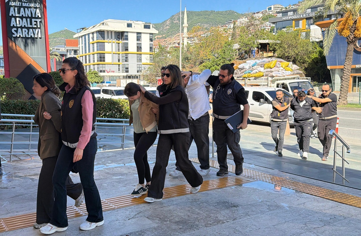 Alanya'da kaçırılan kişiye 15 milyon avroluk senet iddiasında 6 şüpheli tutuklandı