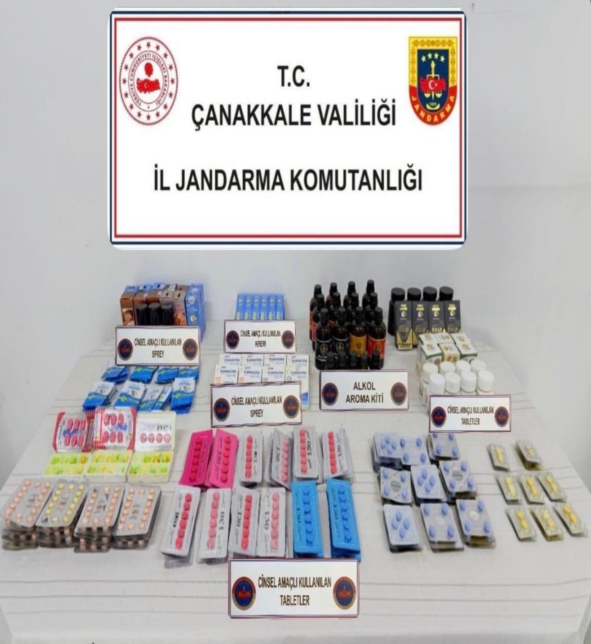 Çanakkale'de 3 ilçede jandarma operasyonuyla 730 litre sahte şarap ele geçirildi