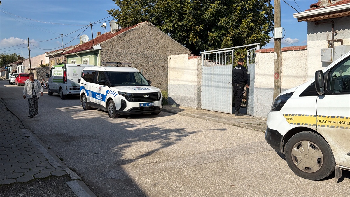 Eskişehir Tepebaşı'nda arkadaşının evinde kalan 40 yaşındaki kişi ölü bulundu