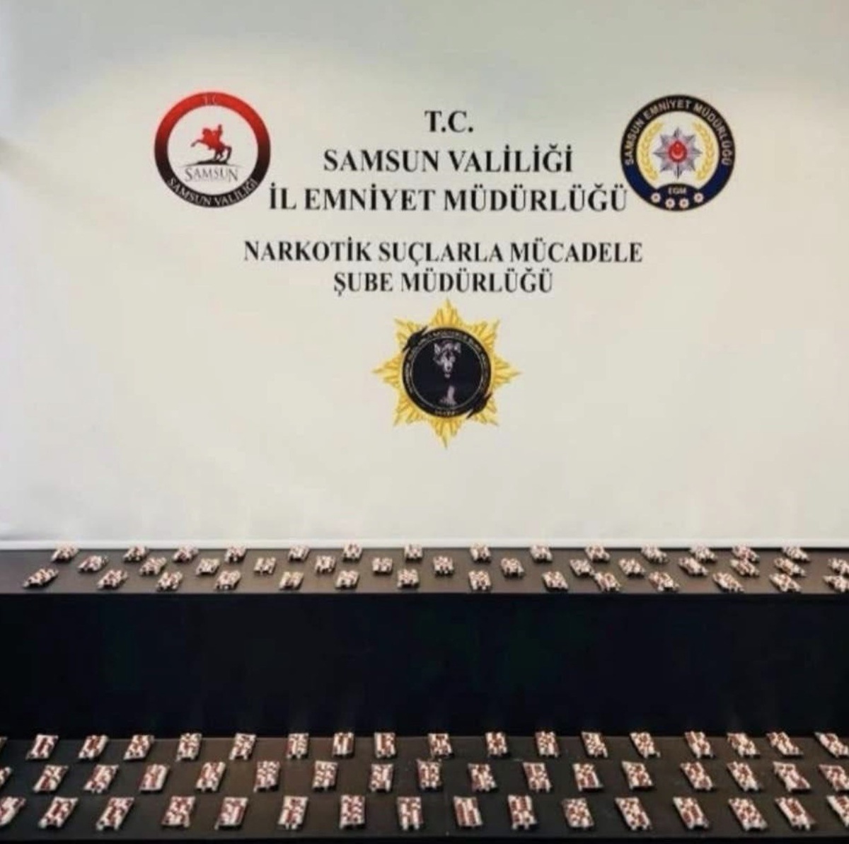 Samsun Bafra ve İlkadım'da uyuşturucu operasyonlarında 4 aranan şahıs yakalandı