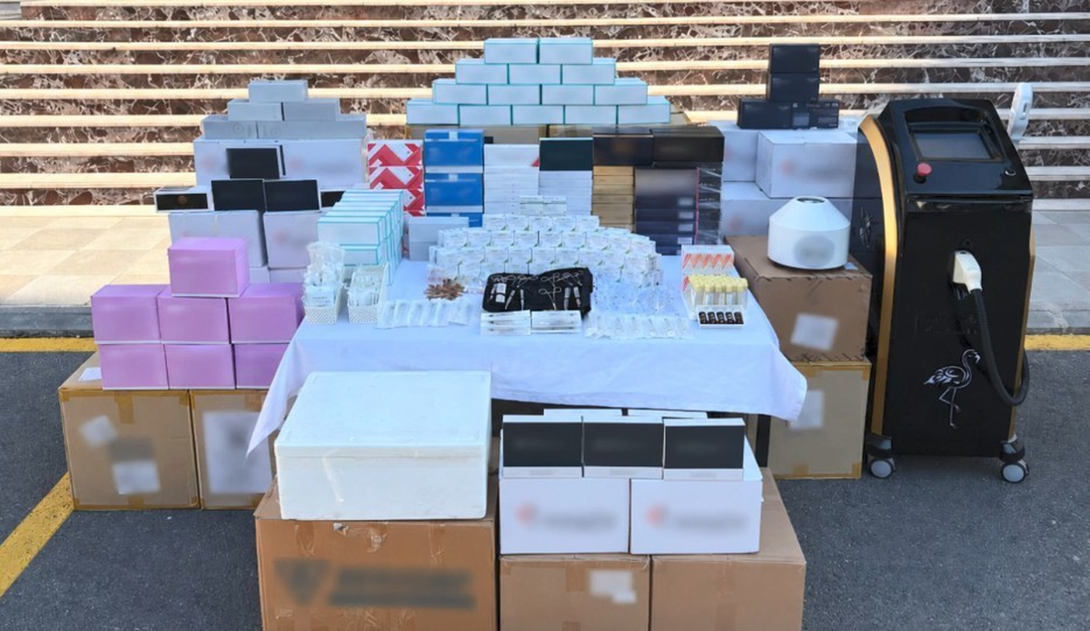 Mersin'de 10 milyon 870 bin TL'lik kaçak dolguya el konuldu, 2 kişi gözaltına alındı