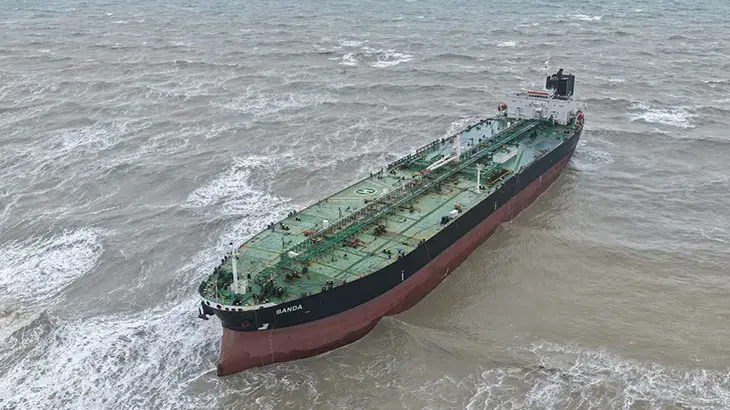 Ulaştırma ve Altyapı Bakanlığı duyurdu: Sarıyer'de sürüklenen tanker kurtarıldı