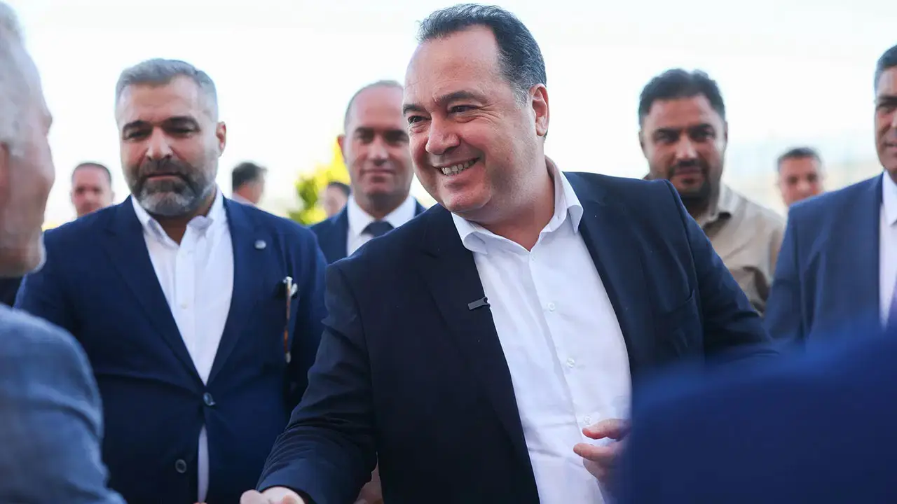 Siyaset gündemini sallayan kulis! AK Parti'ye geçecek iddiası!