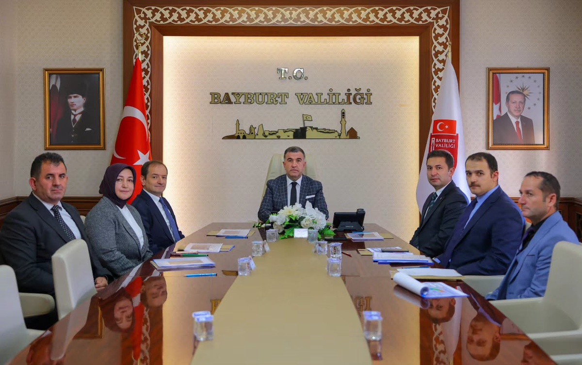 Bayburt'ta SYDV'lerin performansı Vali Eldivan başkanlığında görüşüldü