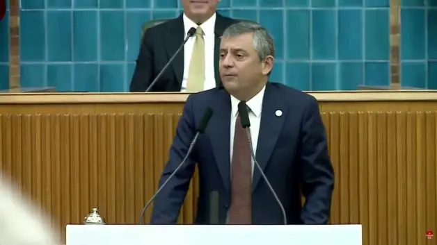 Özgür Özel'den itiraf mı gaf mı: "Biz namussuzlar kadar namusluyuz"
