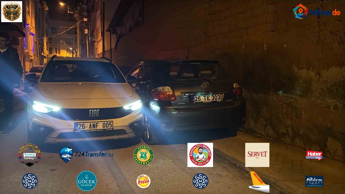 Eskişehir Odunpazarı'nda polisten kaçan 2.03 promilli sürücü parktaki araca çarptı