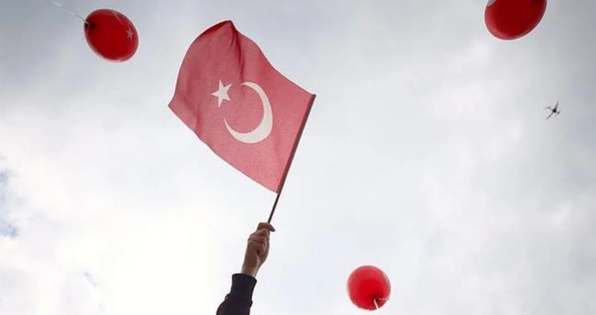 29 Ekim resmi tatil mi, hangi güne denk geliyor? 28 Ekim yarım gün tatil mi?