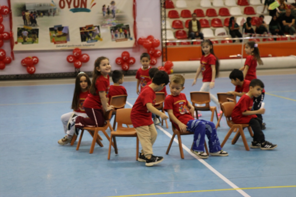 Amasya'da çocuklar geleneksel oyunlarla hem eğlendi hem öğrendi