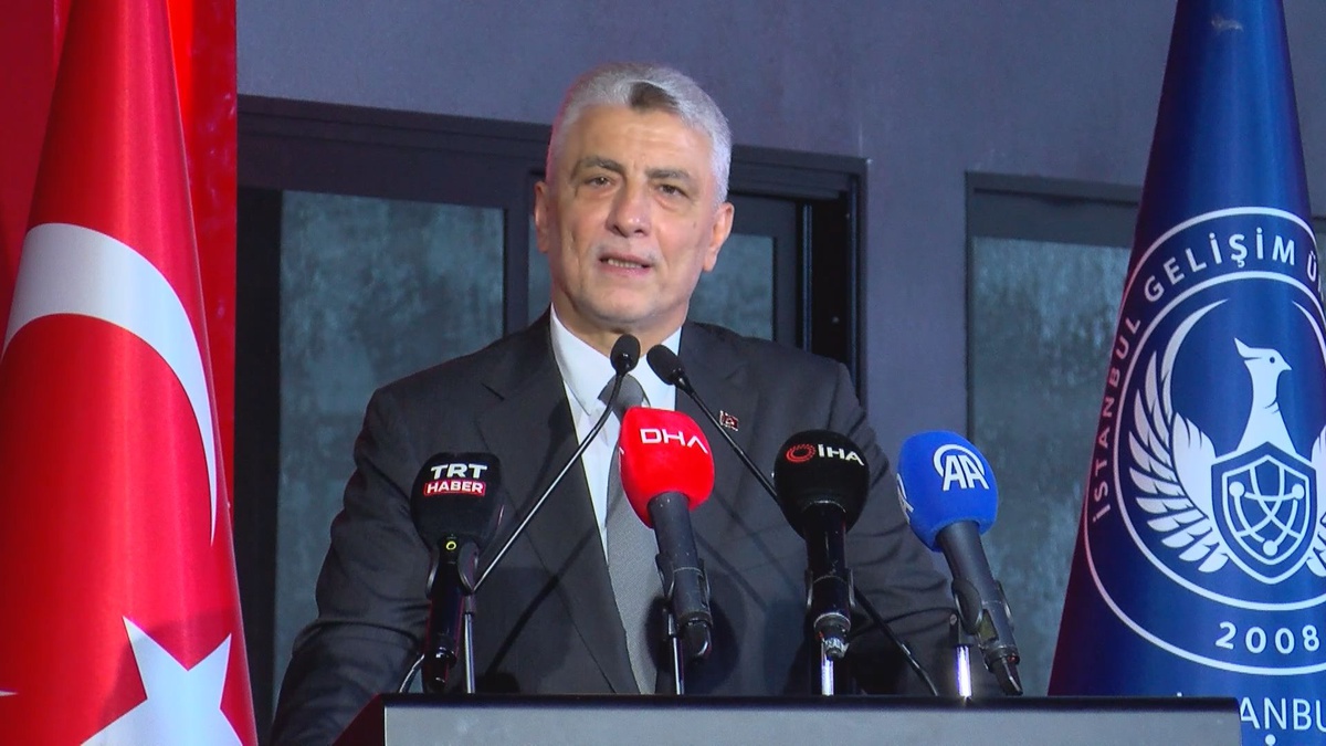 Bakan Bolat, 1 trilyon 706 milyar dolarlık GSYH'ye ulaşıldığını söyledi