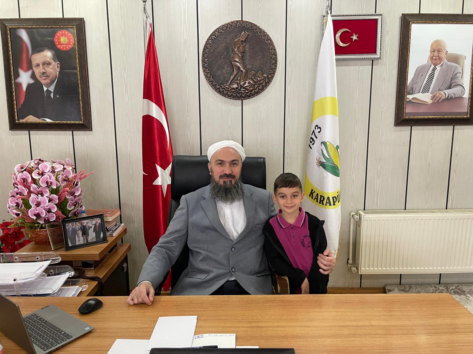 [BELEDIYE · Sakarya · Karapürçek] Karapürçek belediye başkanı mehmet murat çoruhlu 23 nisan çocuk bayramını kutladı!