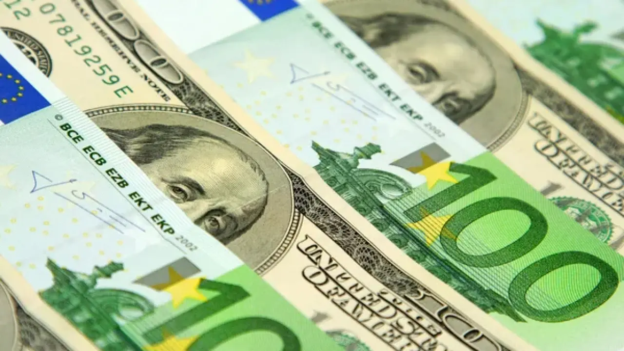 Dolar ve Euro'da günün ilk fiyatları! İşte