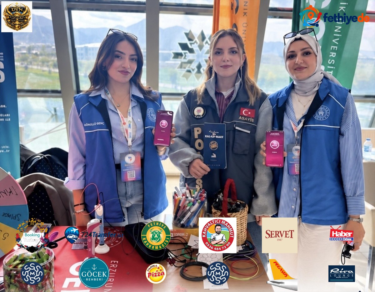 Erzurum'da polis, ETÜ öğrencilerine KADES'i tanıtıp indirmelerini önerdi