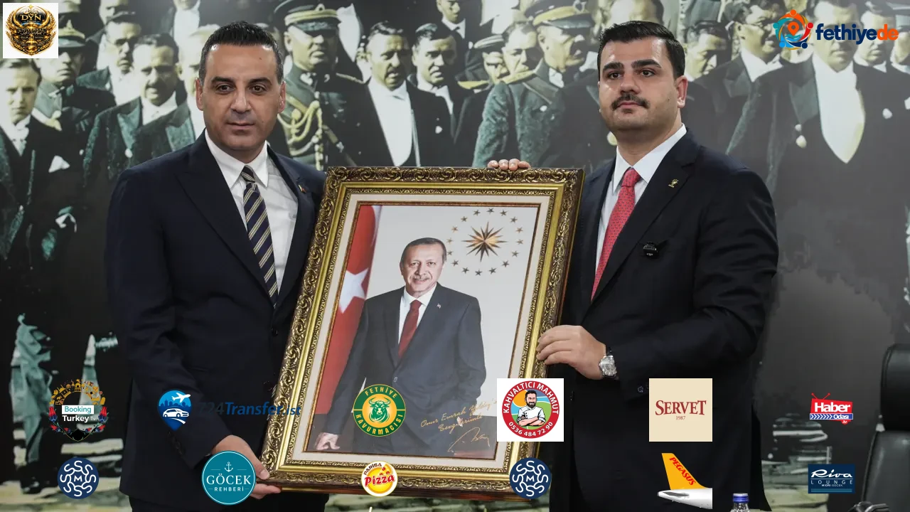 AK Parti'den Özgür Özel'e tepki: Yeni Parti değil, yalanlar partisi