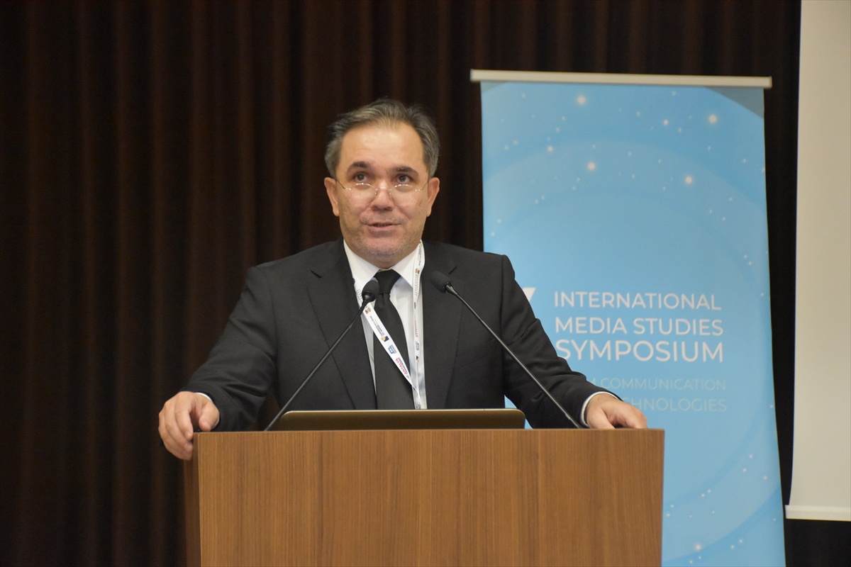 Prof. Dr. Keskin, yapay zekanın iklim mücadelesine katkısını ve maliyetini anlattı