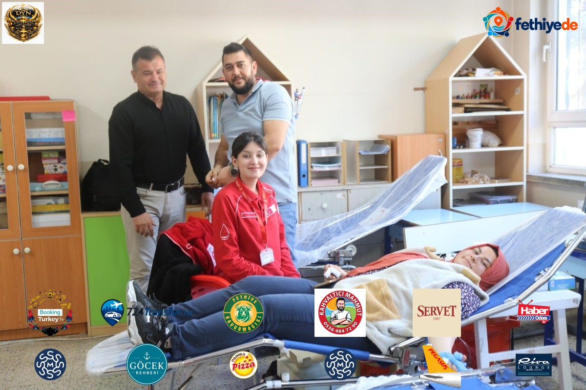 Çivril'de İsmail Özcan İlkokulu velileri bir günde 100 ünite kan bağışladı