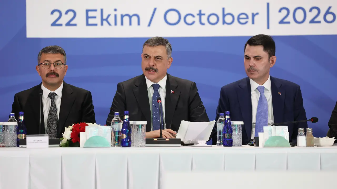 Bakan Çiftçi ve Bakan Kurum COP31 hazırlıklarını Antalya'da değerlendirdi