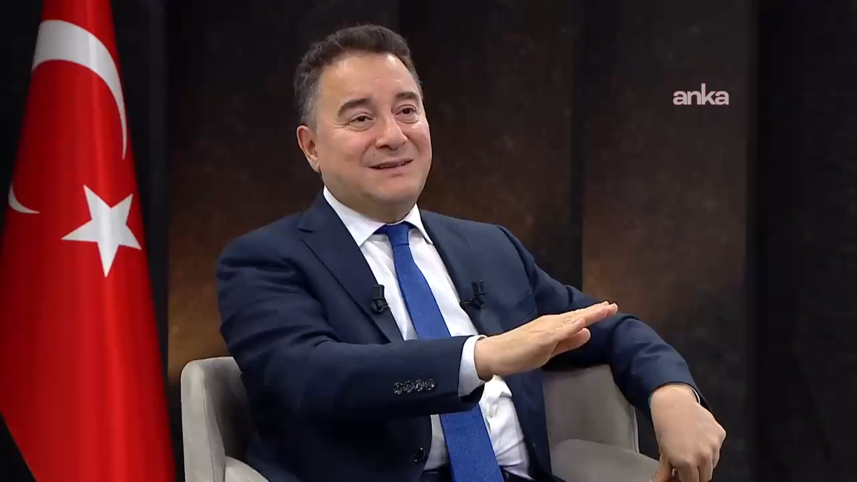 Ali Babacan, fon yasasının 7 milyon borsa yatırımcısının sorununu çözmediğini söyledi