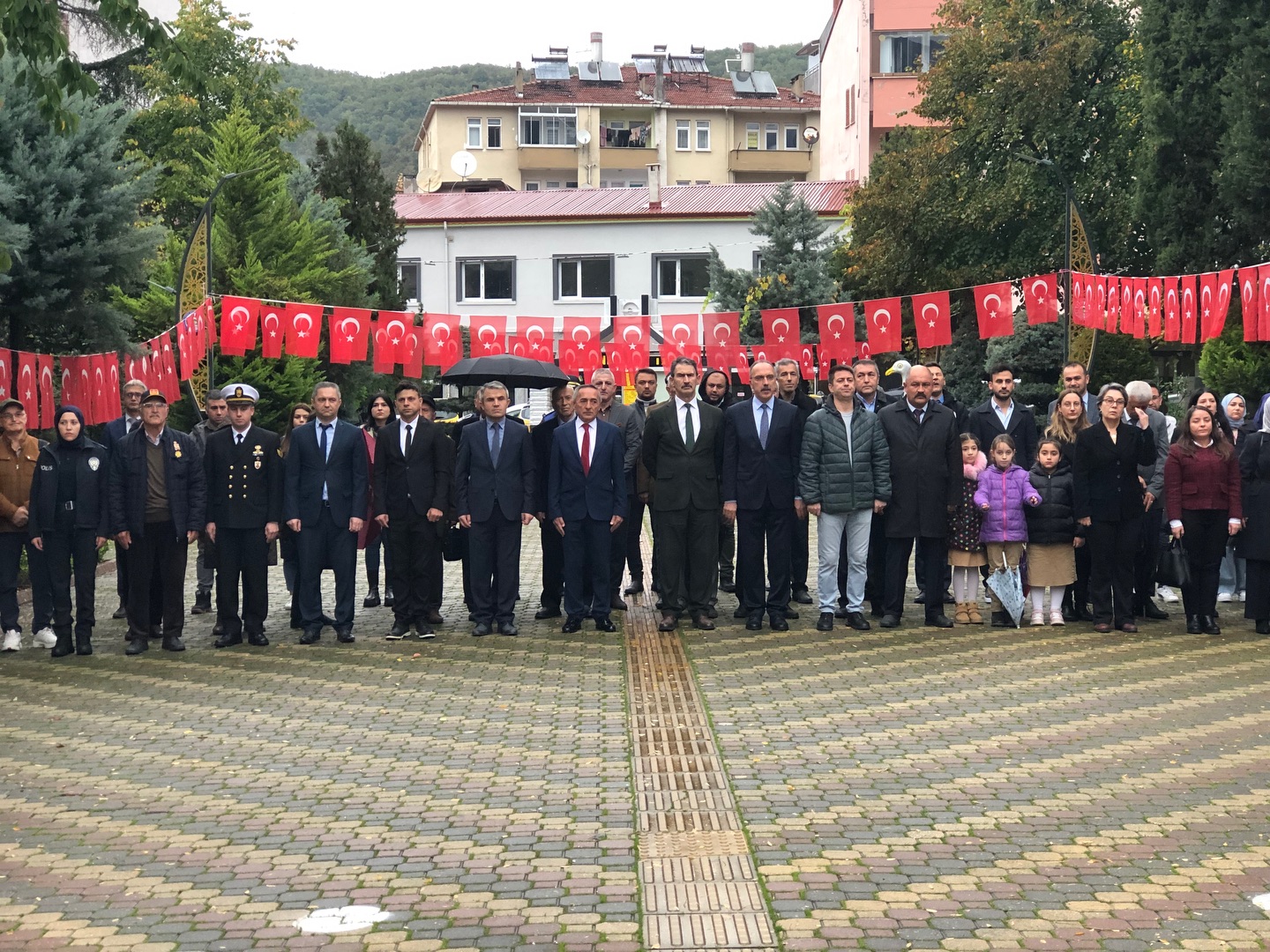 [BELEDIYE · Kastamonu · Cide] Öğretmenler günü kapsamında tören ve etkinlik gerçekleştirildi.