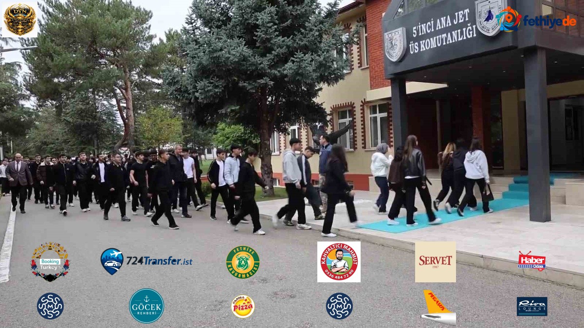 Samsun ve Amasya'dan öğrenciler 5'inci Ana Jet Üs Komutanlığını ziyaret etti