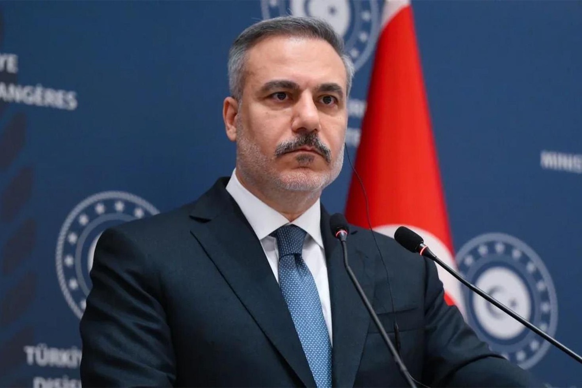 Dışişleri Bakanı Hakan Fidan'dan İran uyarısı! 8 ülke aynı noktada buluştu