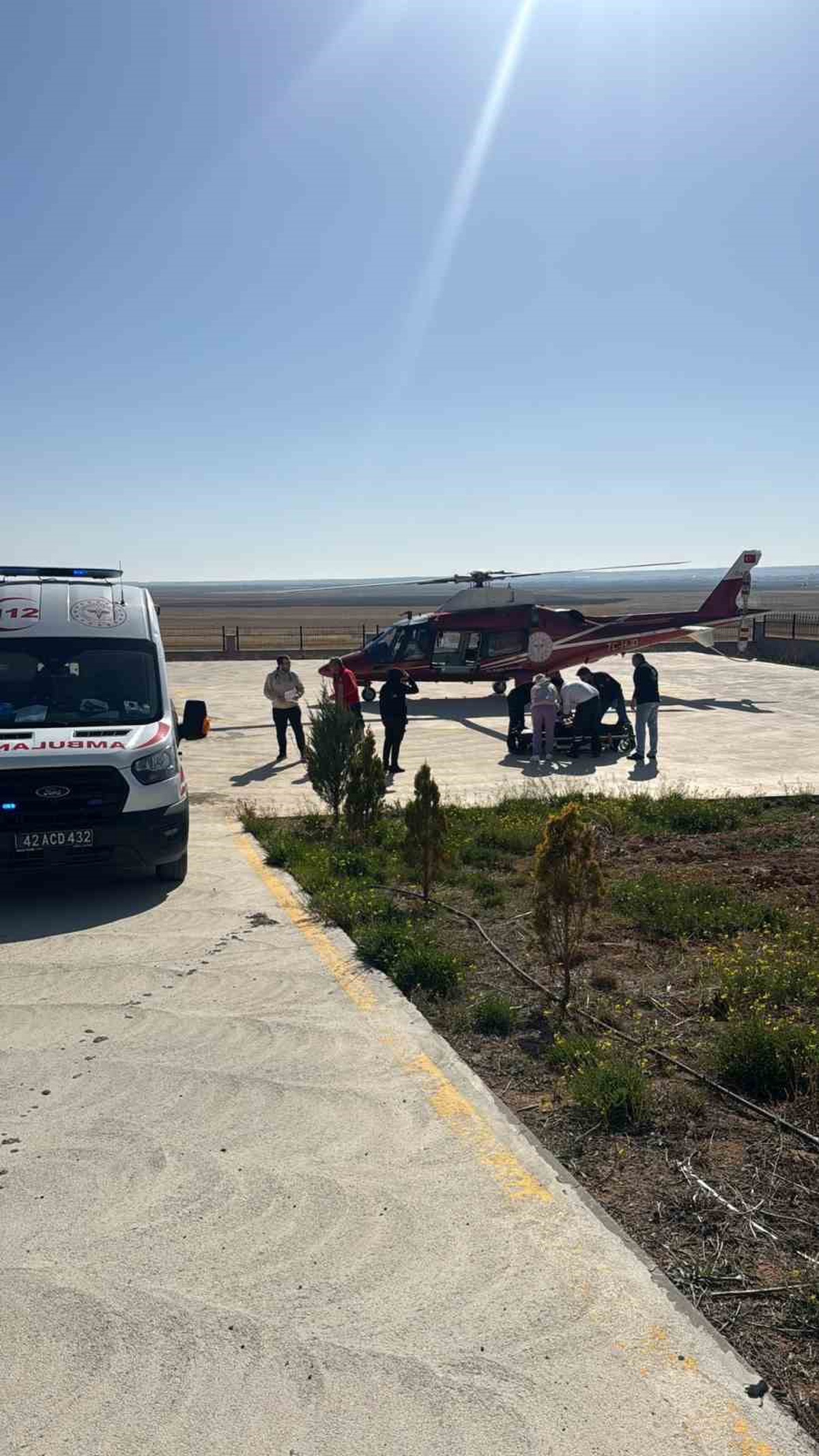 Kulu'da rahatsızlanan 70 yaşındaki kadın ambulans helikopterle Konya'ya sevk edildi