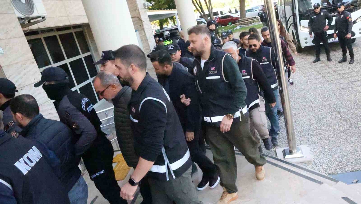 Milas Belediye Başkanı Fevzi Topuz ve oğlu tutuklandı! 2,5 milyarlık sahte ihale soruşturmasında 18 tutuklama