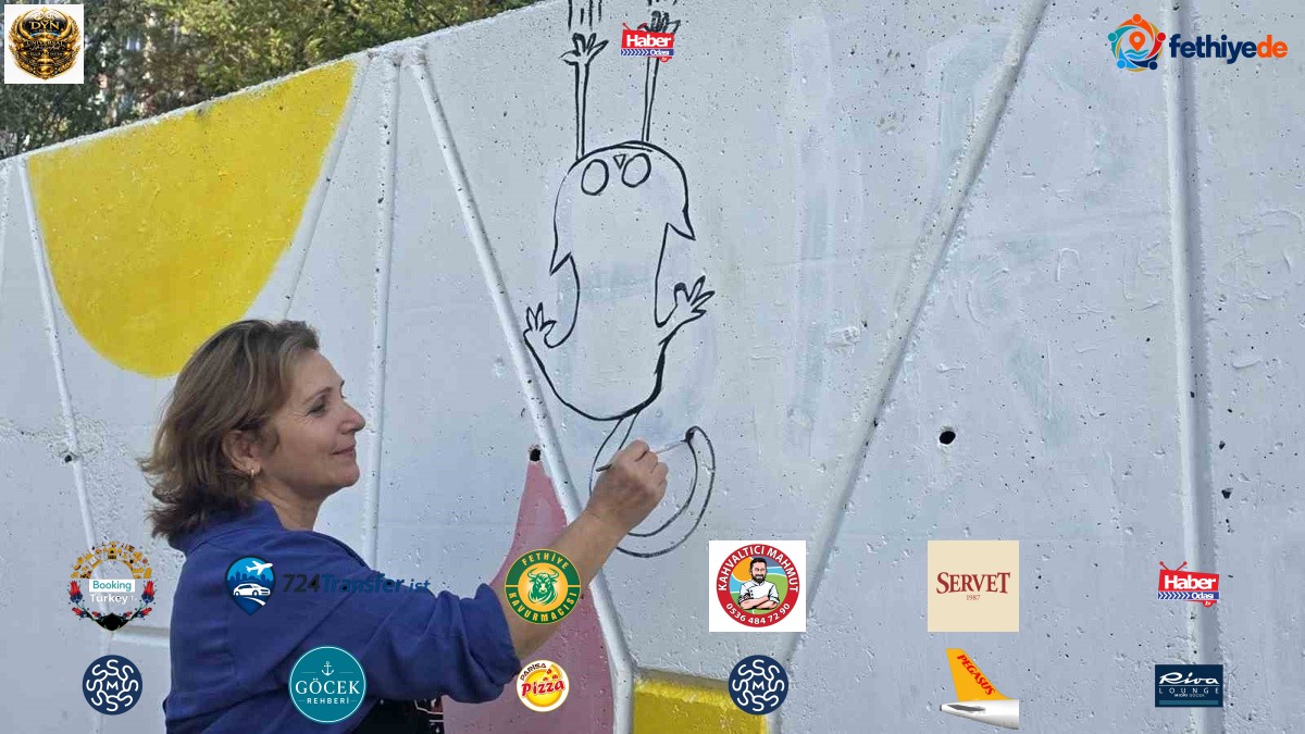 Bandırma'da Öğretmenevi'nin istinat duvarı gönüllü sanat çalışmasıyla renkleniyor