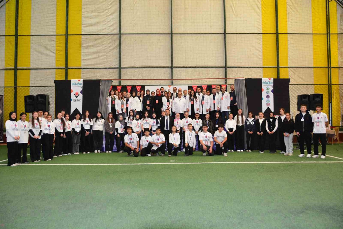 Ordu Kabataş'ta bilim şenliği 30 atölye ve stantla kapılarını açtı