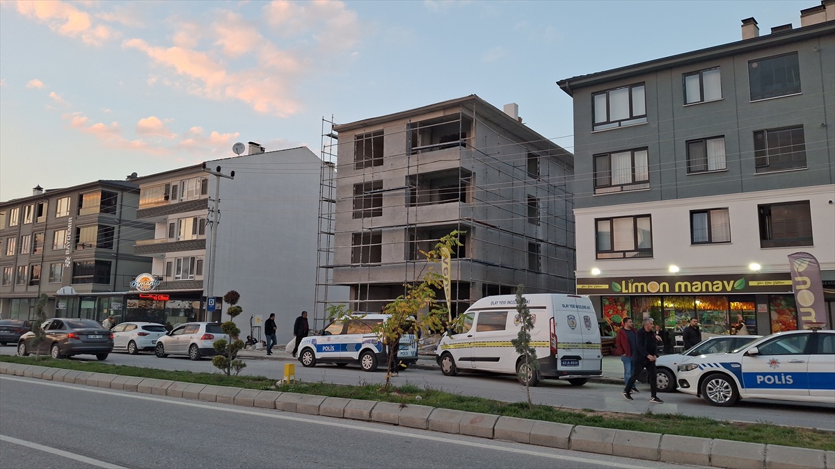 Kütahya'da 15 metre yükseklikten düşen işçi hastanede kurtarılamadı